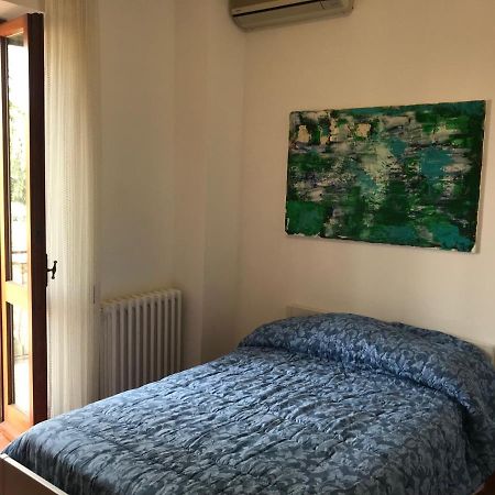 Hotel La Casa Delle Sirene Asyż Zewnętrze zdjęcie