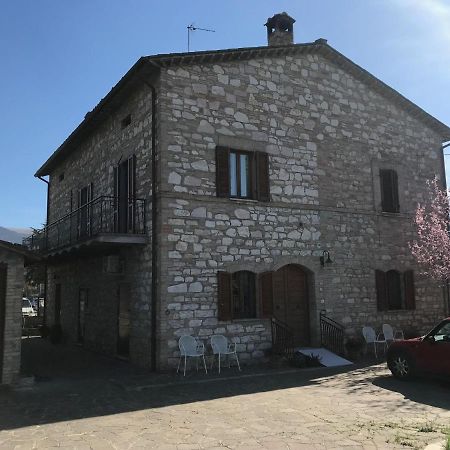 Hotel La Casa Delle Sirene Asyż Zewnętrze zdjęcie