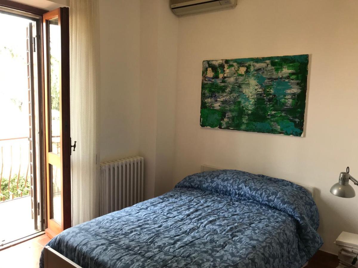 Hotel La Casa Delle Sirene Asyż Zewnętrze zdjęcie