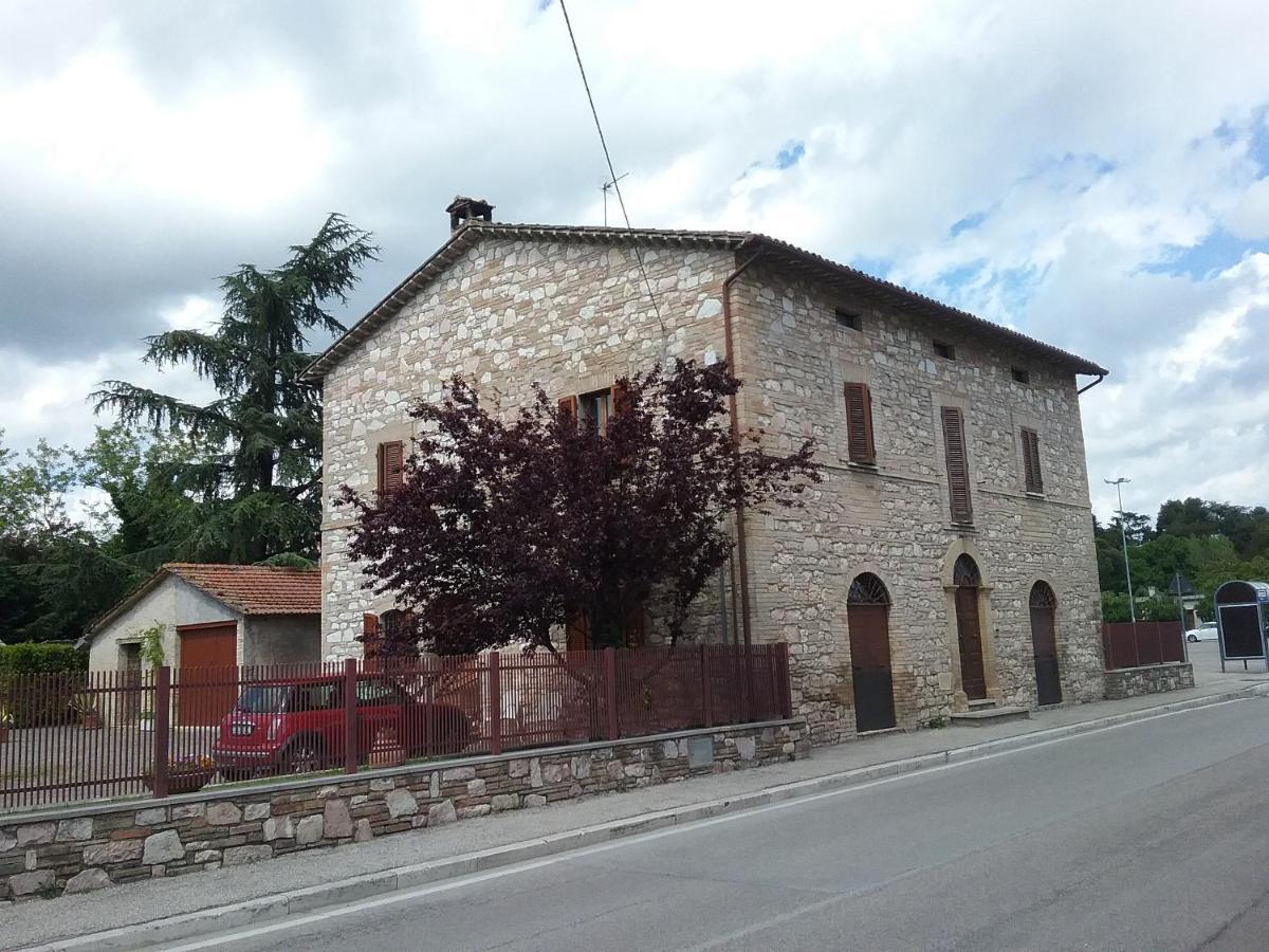 Hotel La Casa Delle Sirene Asyż Zewnętrze zdjęcie
